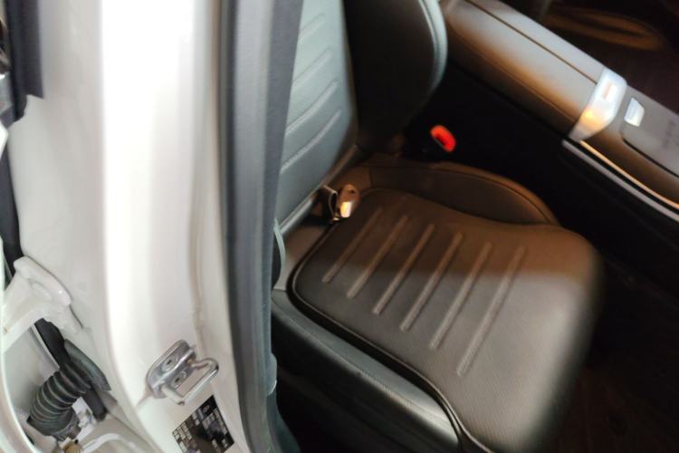 Used Mercedes-Benz C-Class 2024 C 200 L Sport Edition Right Front Seat