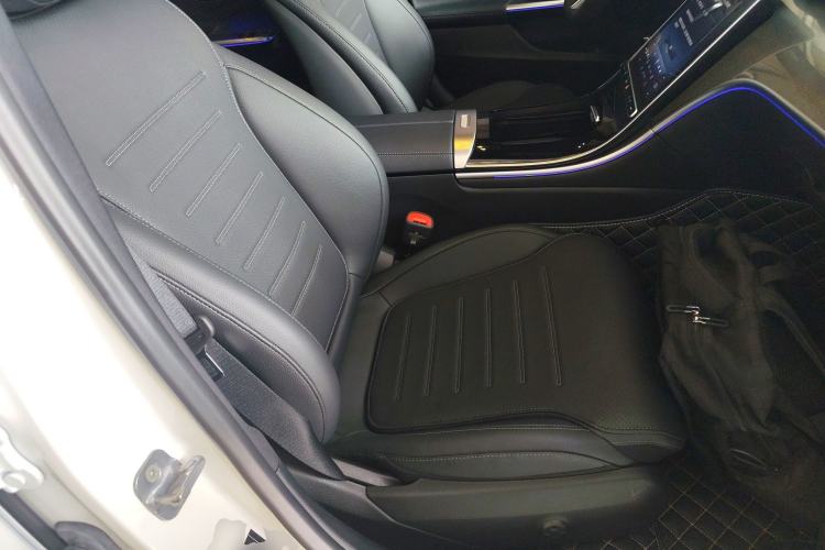 Used Mercedes-Benz C-Class 2024 Restyled C-Class 260 L Sport Edition Right Front Seat