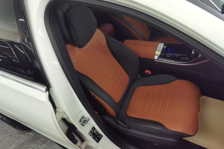 Used Mercedes-Benz C-Class 2024 C 200 L Sport Edition Right Front Seat