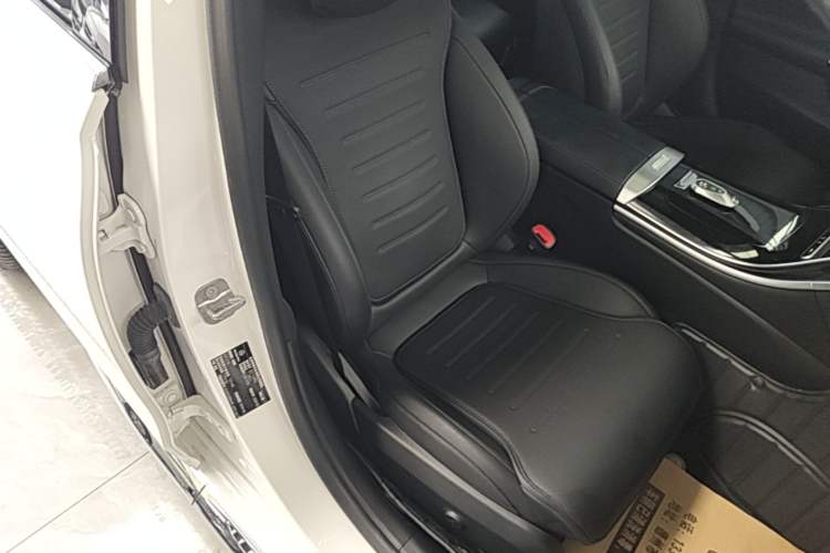 Used Mercedes-Benz C-Class 2024 Restyled C 200 L Sport Edition Right Front Seat