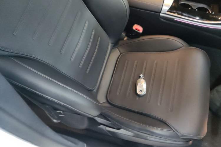 Used Mercedes-Benz C-Class 2024 Restyled C 260 L Sport Edition Right Front Seat