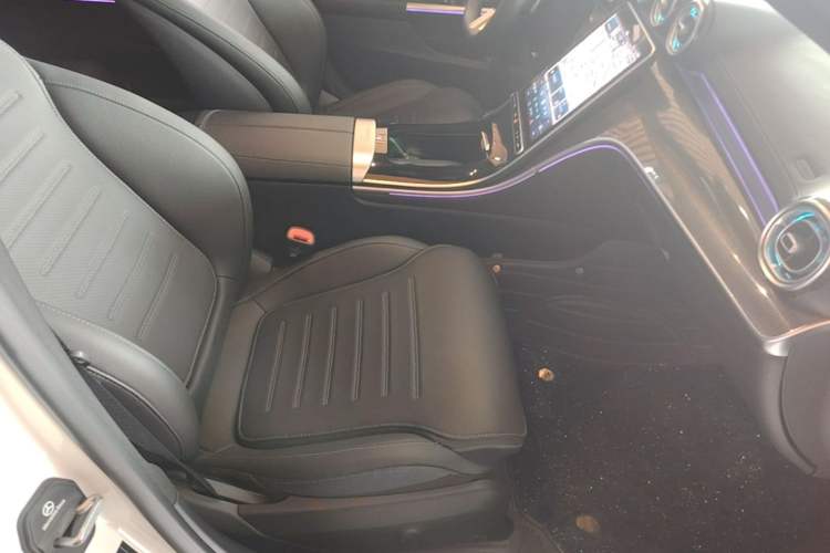 Used Mercedes-Benz C-Class 2024 Restyled C-Class 260 L Sport Edition Right Front Seat