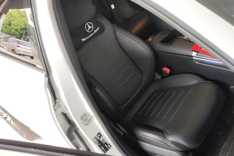 Used Mercedes-Benz C-Class 2024 Restyled C 260 L Sport Edition Right Front Seat