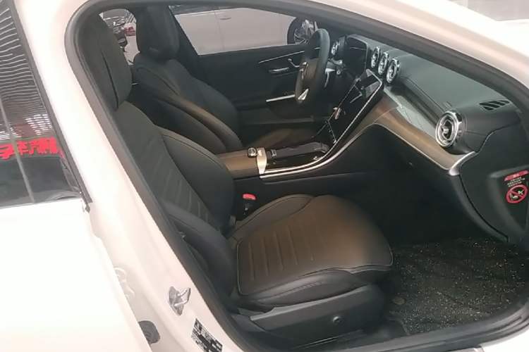Used Mercedes-Benz C-Class 2024 Restyled C-Class 260 L Sport Edition Right Front Seat