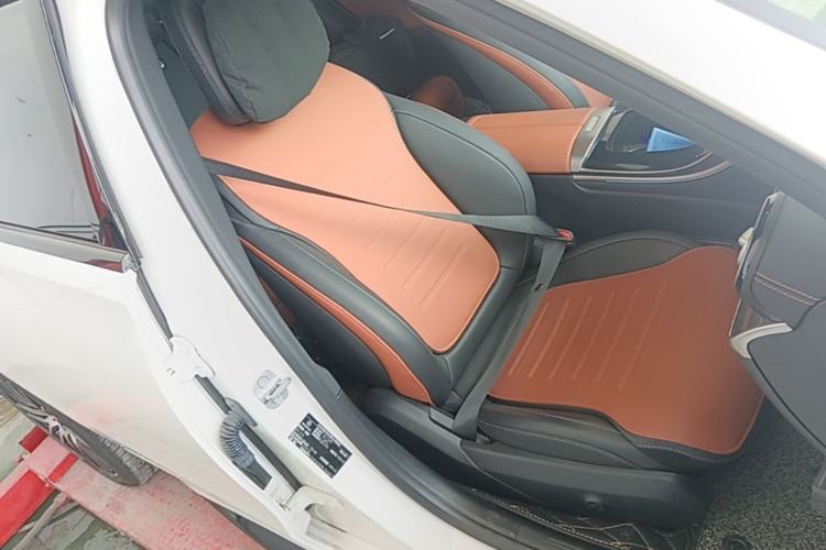 Used Mercedes-Benz C-Class 2024 Restyled C 260 L Sport Edition Right Front Seat