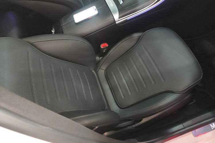 Used Mercedes-Benz C-Class 2024 Restyled C-Class 260 L Sport Edition Right Front Seat
