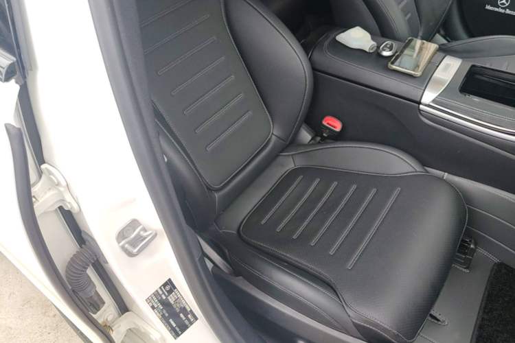 Used Mercedes-Benz C-Class 2024 Facelift C 260 L Night Edition Sport Version Right Front Seat