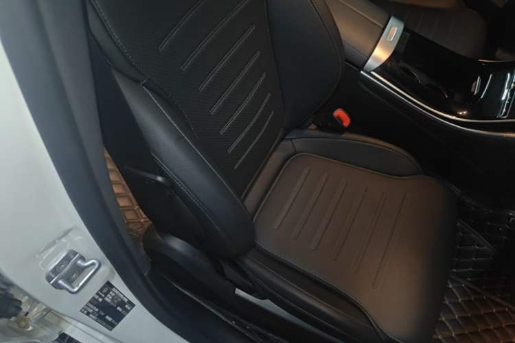 Used Mercedes-Benz C-Class 2024 C 260 L Sport Edition Right Front Seat