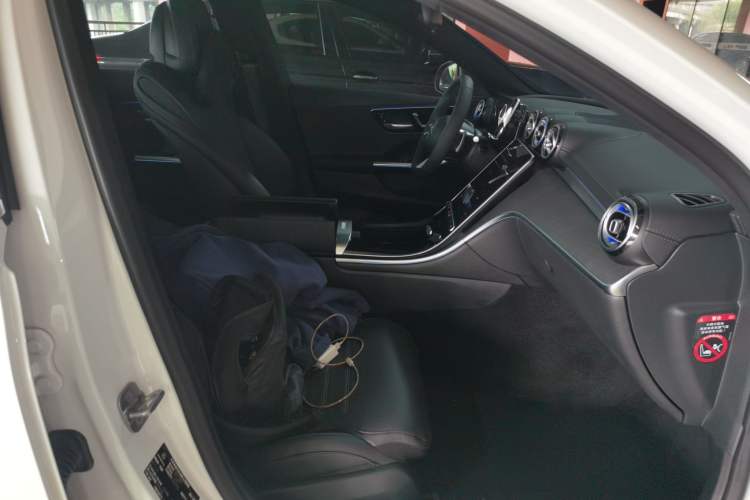 Used Mercedes-Benz C-Class 2024 Restyled C 260 L Sport Edition Right Front Seat