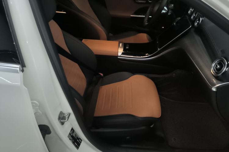 Used Mercedes-Benz C-Class 2024 C 260 L Sport Edition Right Front Seat
