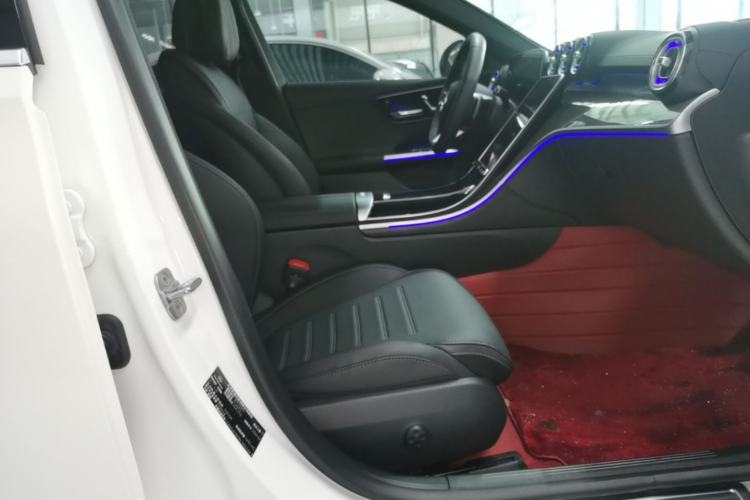 Used Mercedes-Benz C-Class 2024 Restyled C 260 L Sport Edition Right Front Seat