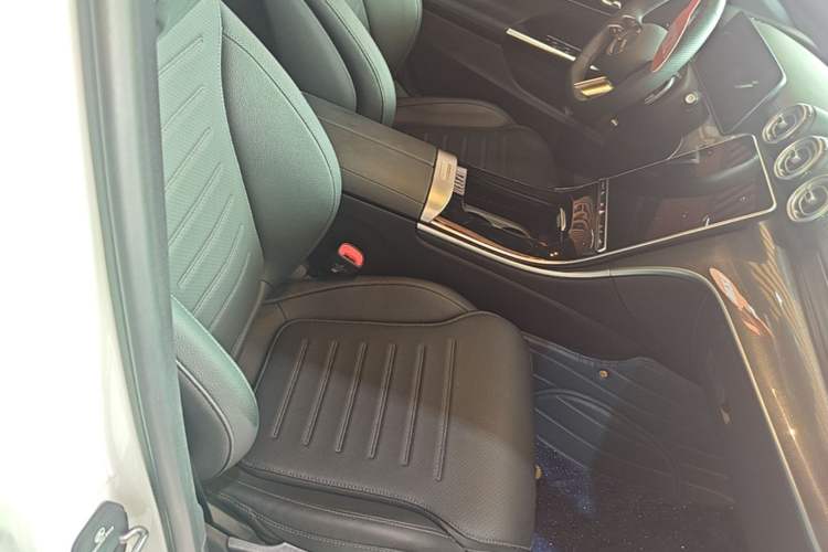 Used Mercedes-Benz C-Class 2024 Restyled C-Class 260 L Sport Edition Right Front Seat