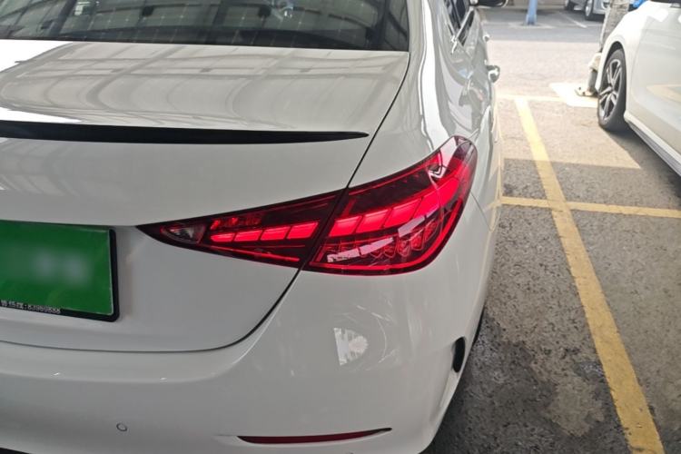 Used Mercedes-Benz C-Class 2024 Facelifted C-Class 260 L Night Edition Sports Version Right Rear Taillight