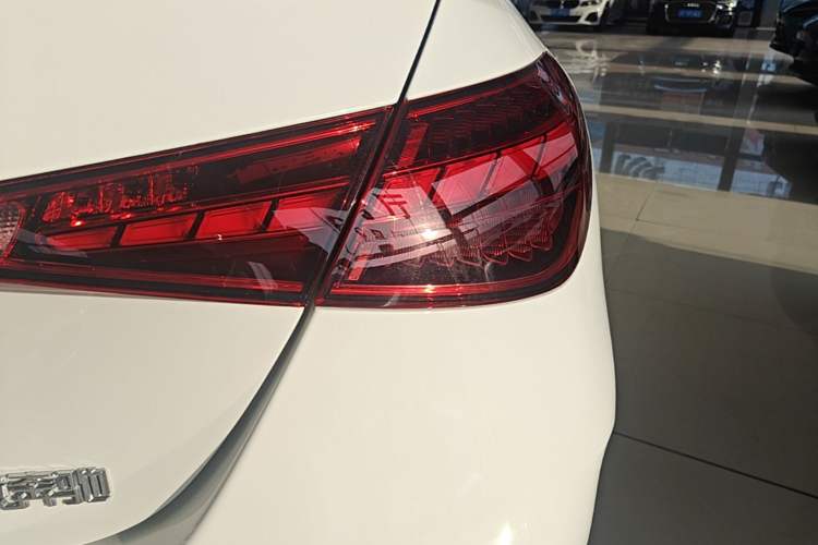 Used Mercedes-Benz C-Class 2024 Restyled C 260 L Sport Edition Right Rear Taillight