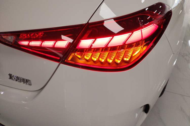 Used Mercedes-Benz C-Class 2024 Facelift C 260 L Right Rear Taillight