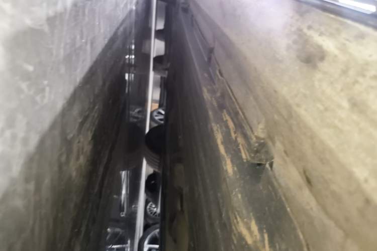 Used Mercedes-Benz C-Class 2024 Restyled C 260 L Sport Edition Right Side Sill