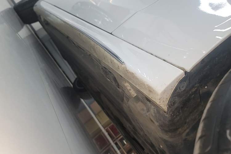 Used Mercedes-Benz C-Class 2024 Restyled C-Class 260 L Sport Edition Right Side Sill