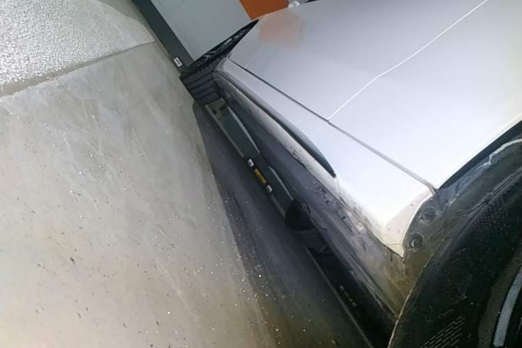 Used Mercedes-Benz C-Class 2024 C 260 L Brilliant Night Sports Edition Right Side Sill