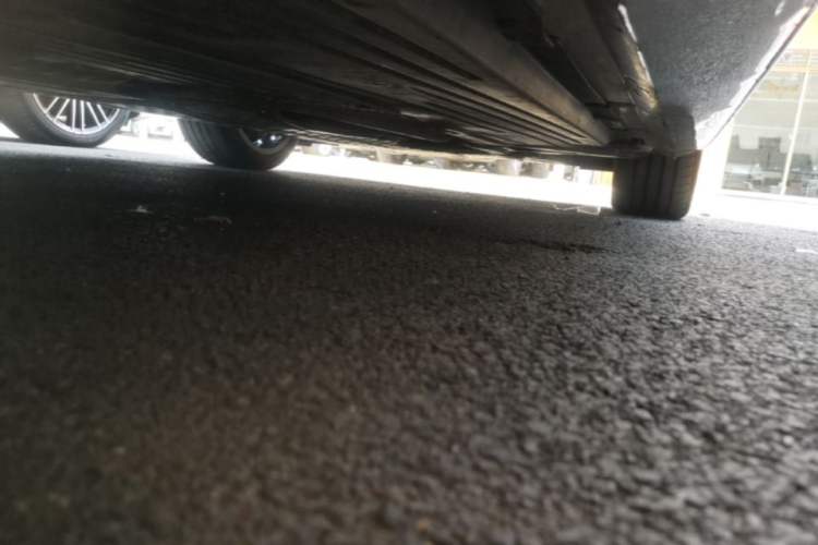 Used Mercedes-Benz C-Class 2024 C 260 L Sport Edition Right Side Sill