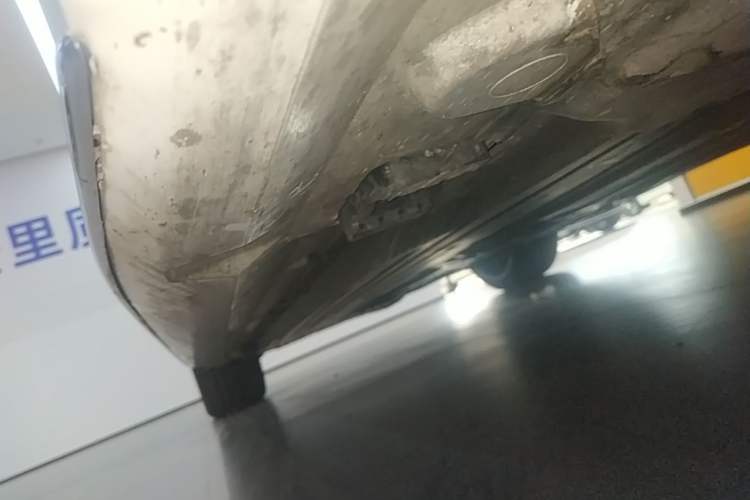 Used Mercedes-Benz C-Class 2024 Second Facelift C 260 L Sport Edition Right Side Sill