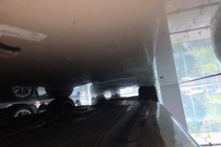 Used Mercedes-Benz C-Class 2024 C 200 L Sport Edition Right Side Sill