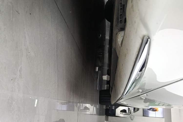 Used Mercedes-Benz C-Class 2024 Second Facelift C 260 L Sport Edition Right Side Sill