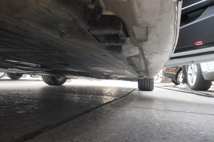 Used Mercedes-Benz C-Class 2024 Restyled C-Class 260 L Sport Edition Right Side Sill
