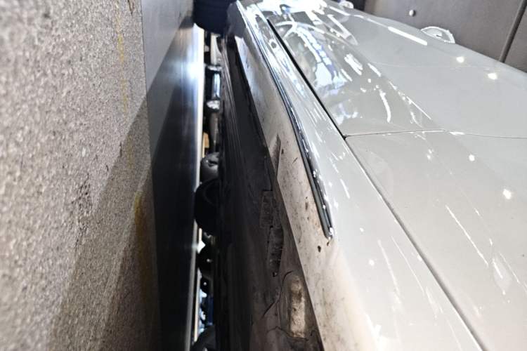 Used Mercedes-Benz C-Class 2024 Restyled C-Class 260 L Sport Edition Right Side Sill