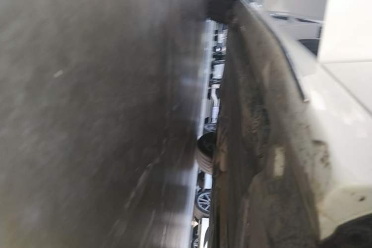 Used Mercedes-Benz C-Class 2024 C 200 L Sport Edition Right Side Sill
