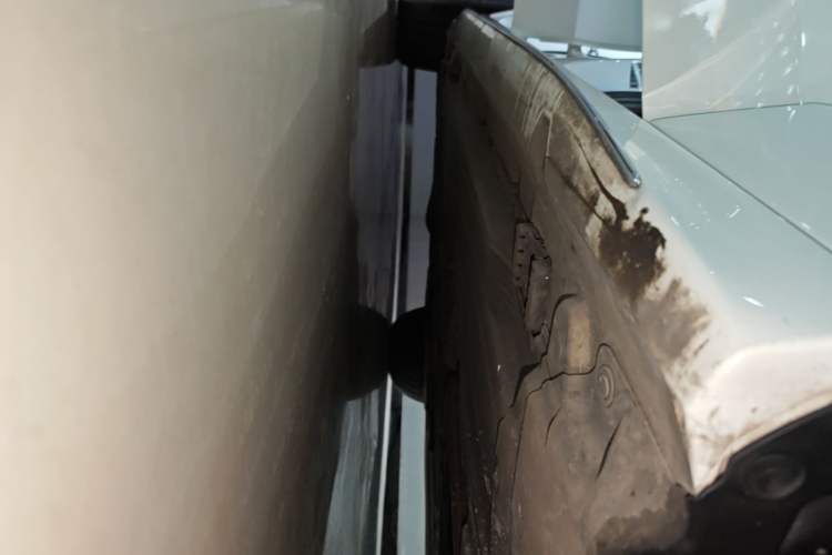 Used Mercedes-Benz C-Class 2024 Restyled C 260 L Sport Edition Right Side Sill