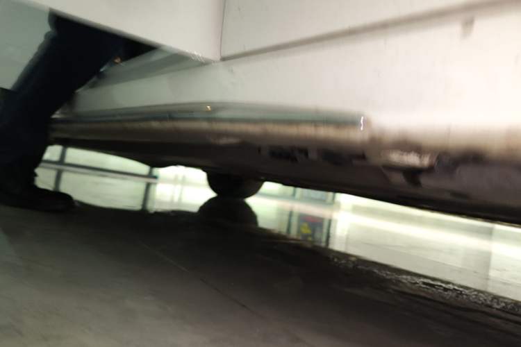 Used Mercedes-Benz C-Class 2024 Second Facelift C 260 L Sport Edition Right Side Sill