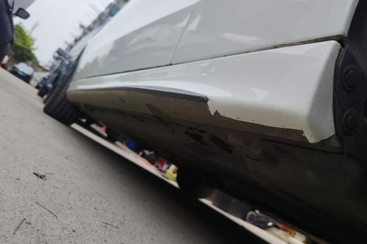 Used Mercedes-Benz C-Class 2024 Facelift C 260 L Night Edition Sport Version Right Side Sill