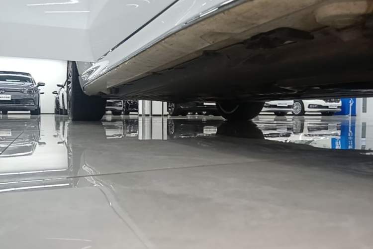Used Mercedes-Benz C-Class 2024 C 260 L Sport Edition Right Side Sill