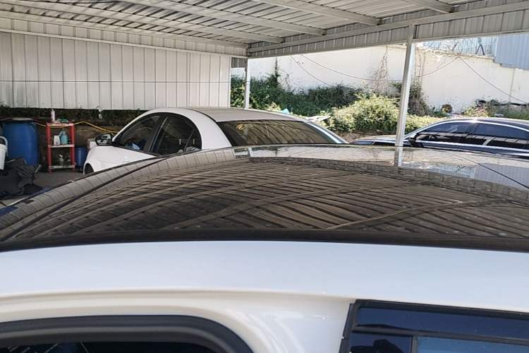 Used Mercedes-Benz C-Class 2024 Facelifted C-Class 260 L Night Edition Sports Version Roof