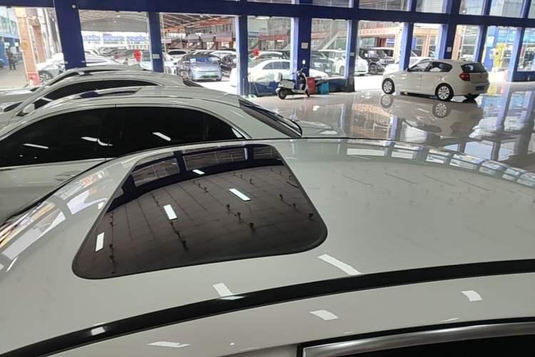 Used Mercedes-Benz C-Class 2024 C 200 L Sport Edition Roof