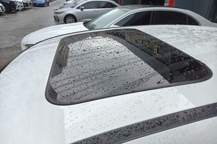 Used Mercedes-Benz C-Class 2024 C 200 L Sport Edition Roof