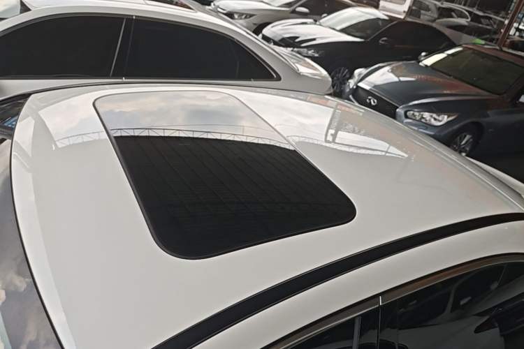 Used Mercedes-Benz C-Class 2024 C 200 L Sport Edition Roof