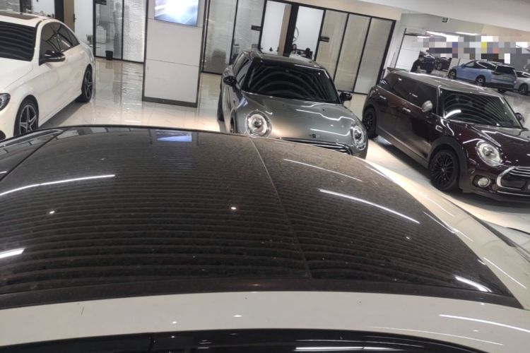 Used Mercedes-Benz C-Class 2024 Facelifted C-Class 260 L Night Edition Sports Version Roof