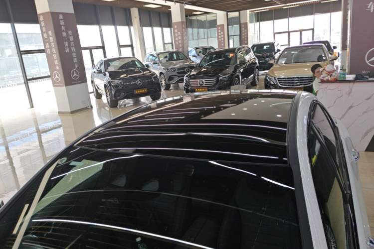 Used Mercedes-Benz C-Class 2024 Second Facelift C 260 L 4MATIC Sport Edition Roof