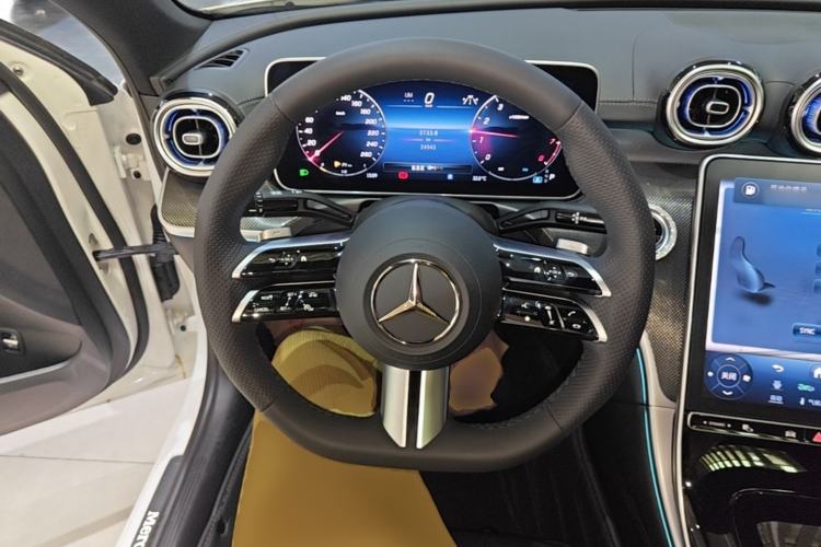 Used Mercedes-Benz C-Class 2024 Second Facelift C 260 L Sport Edition Steering Wheel