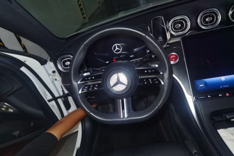 Used Mercedes-Benz C-Class 2024 C 260 L Brilliant Night Sports Edition Steering Wheel