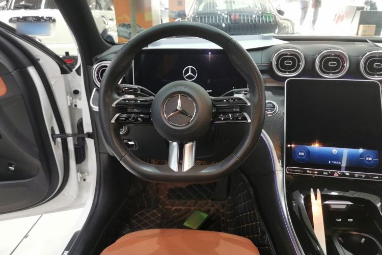 Used Mercedes-Benz C-Class 2024 Restyled C 260 L Sport Edition Steering Wheel
