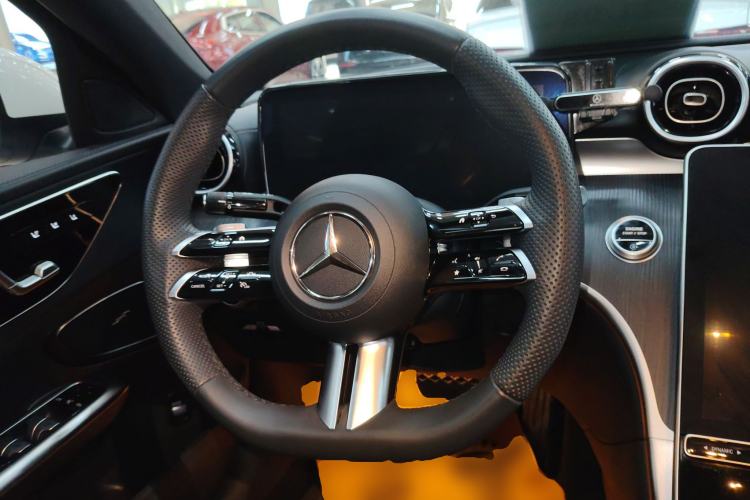 Used Mercedes-Benz C-Class 2024 C 200 L Sport Edition Steering Wheel