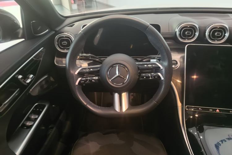 Used Mercedes-Benz C-Class 2024 C 260 L Brilliant Night Sports Edition Steering Wheel