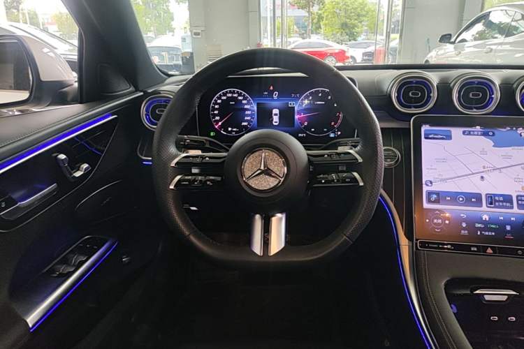 Used Mercedes-Benz C-Class 2024 Second Facelift C 260 L Sport Edition Steering Wheel