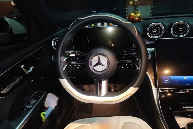Used Mercedes-Benz C-Class 2024 Restyled C 260 L Sport Edition Steering Wheel