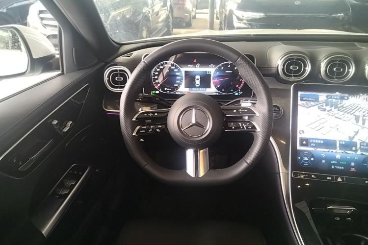 Used Mercedes-Benz C-Class 2024 Restyled C 260 L Sport Edition Steering Wheel