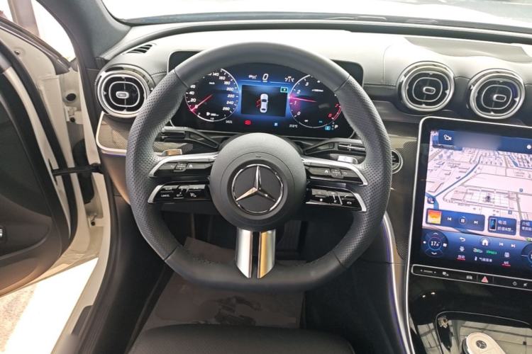 Used Mercedes-Benz C-Class 2024 Facelifted C-Class 260 L Night Edition Sports Version Steering Wheel