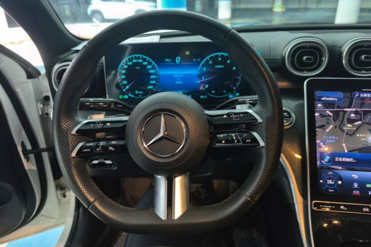 Used Mercedes-Benz C-Class 2024 Restyled C 260 L Sport Edition Steering Wheel