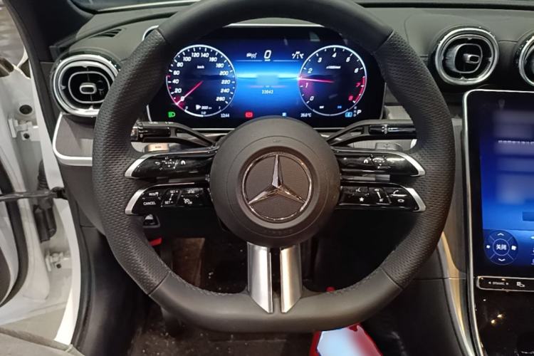 Used Mercedes-Benz C-Class 2024 Facelift C 260 L Night Edition Sport Version Steering Wheel